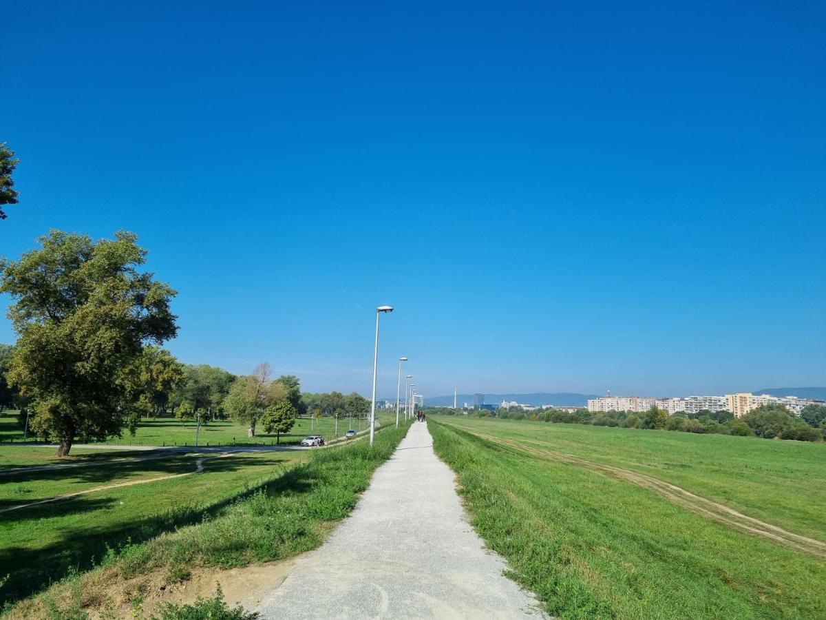 City Style Apartment-New Zagreb Ngoại thất bức ảnh