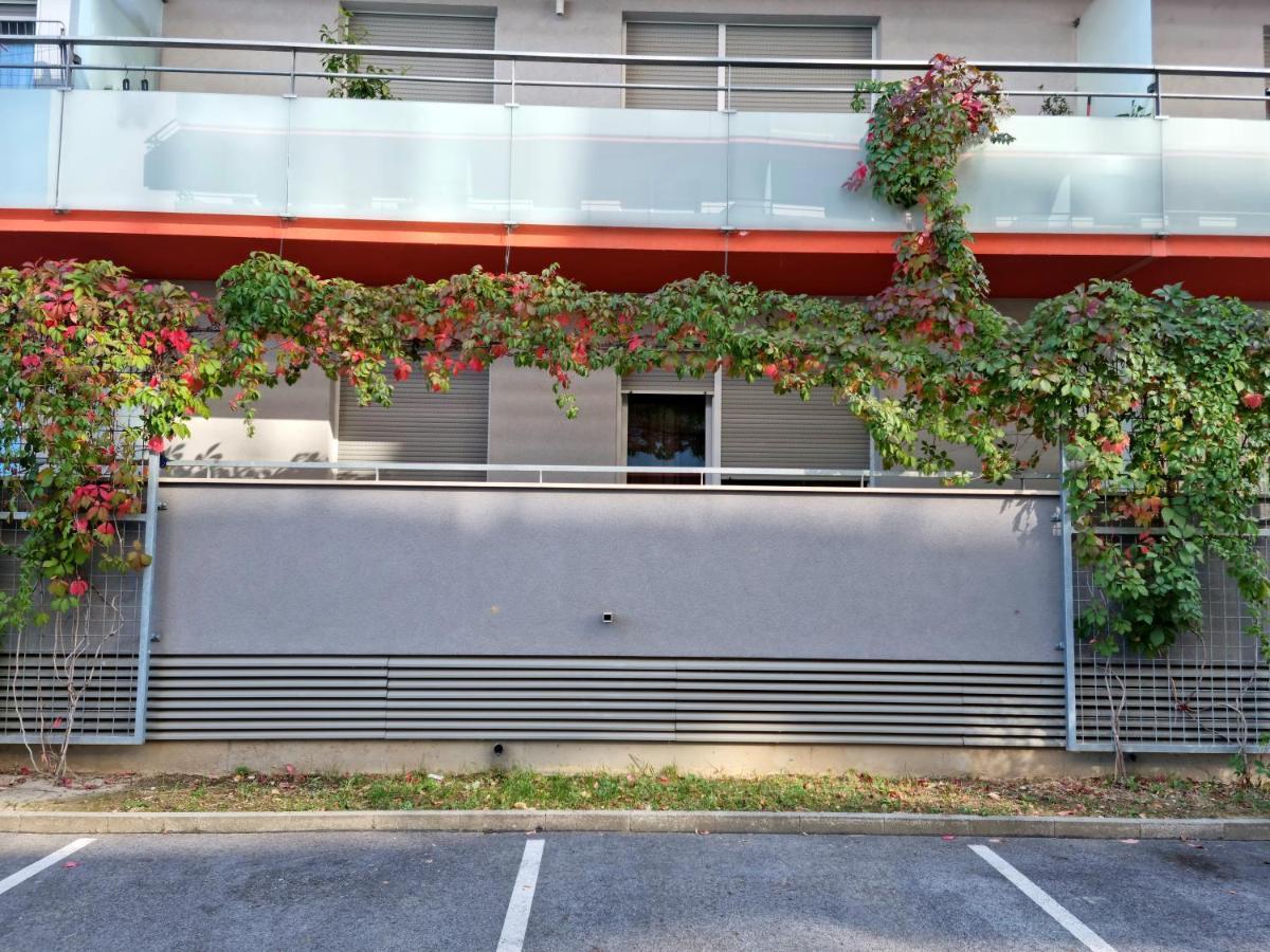 City Style Apartment-New Zagreb Ngoại thất bức ảnh